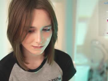 monimauve_ mega cam