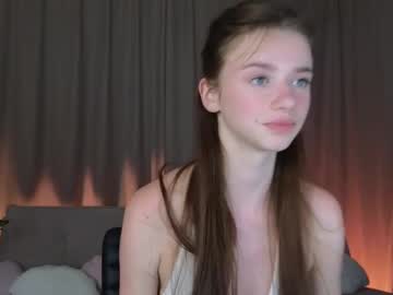 kelsiwest mega cam