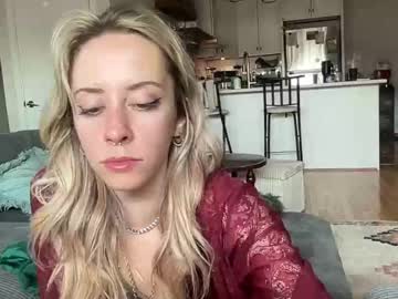 lilysirenblue mega cam