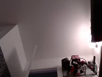 whitedynamite7 mega cam