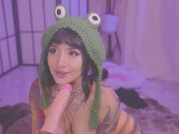 nekyra_san mega cam