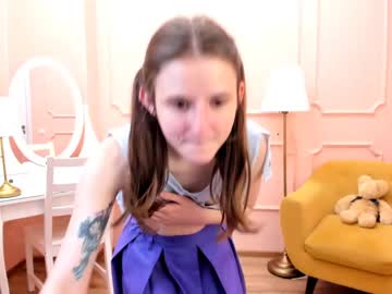 blushing_ellie mega cam
