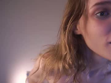 monaelin mega cam
