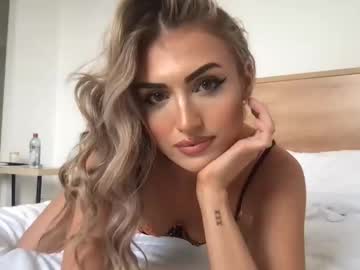 mega cam girl naomirhoades image #9468105