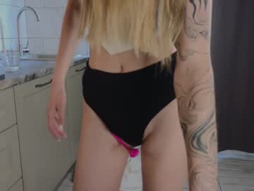 anitaholmes mega cam