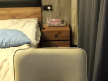 lily_lyn mega cam