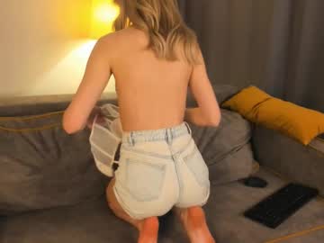 mega cam girl oraclive image #9448435