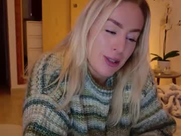 christinasiemone mega cam