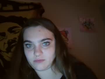 xlynn_ mega cam
