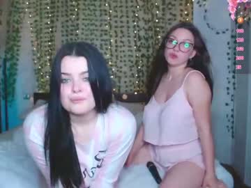 little_cherriess mega cam
