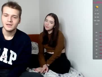 shy_modest_couple mega cam