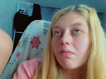 puff_witch mega cam