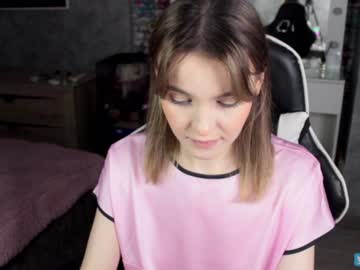 missmika_ mega cam