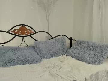 mikaelaeldzeo mega cam