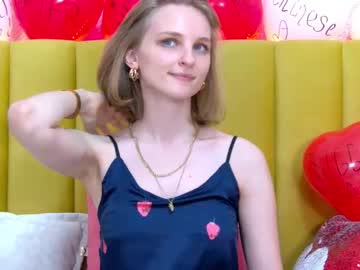 nicolenelsons mega cam