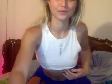 alexia_______ mega cam