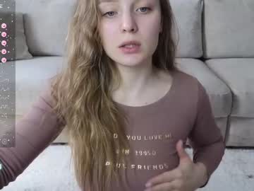 labia_lady mega cam