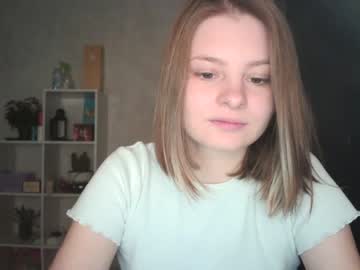fay_kiss mega cam