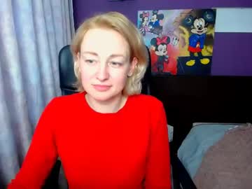 blondy_mom mega cam