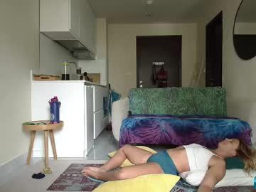mega cam tranny lailagetsnaked image #9472698